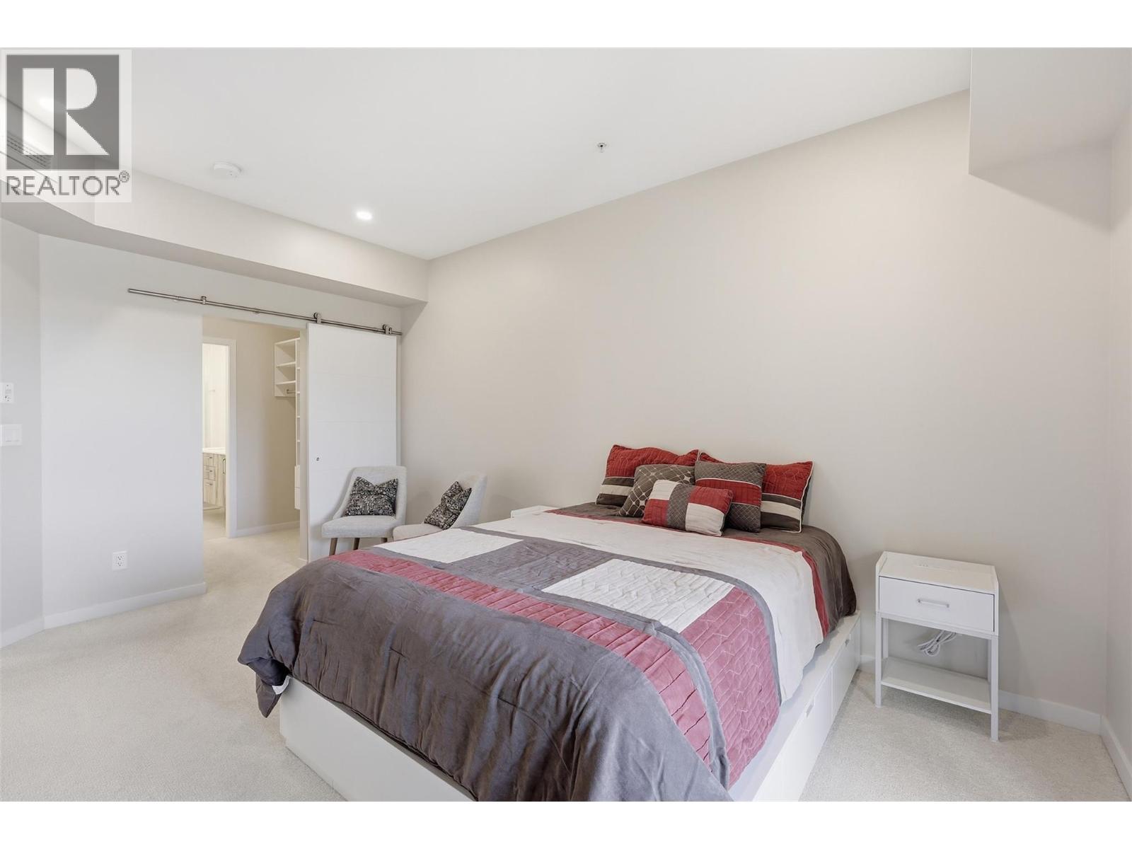 1405 Springhill Drive Unit# 2103, Kamloops, BC - Indoor Photo Showing Bedroom