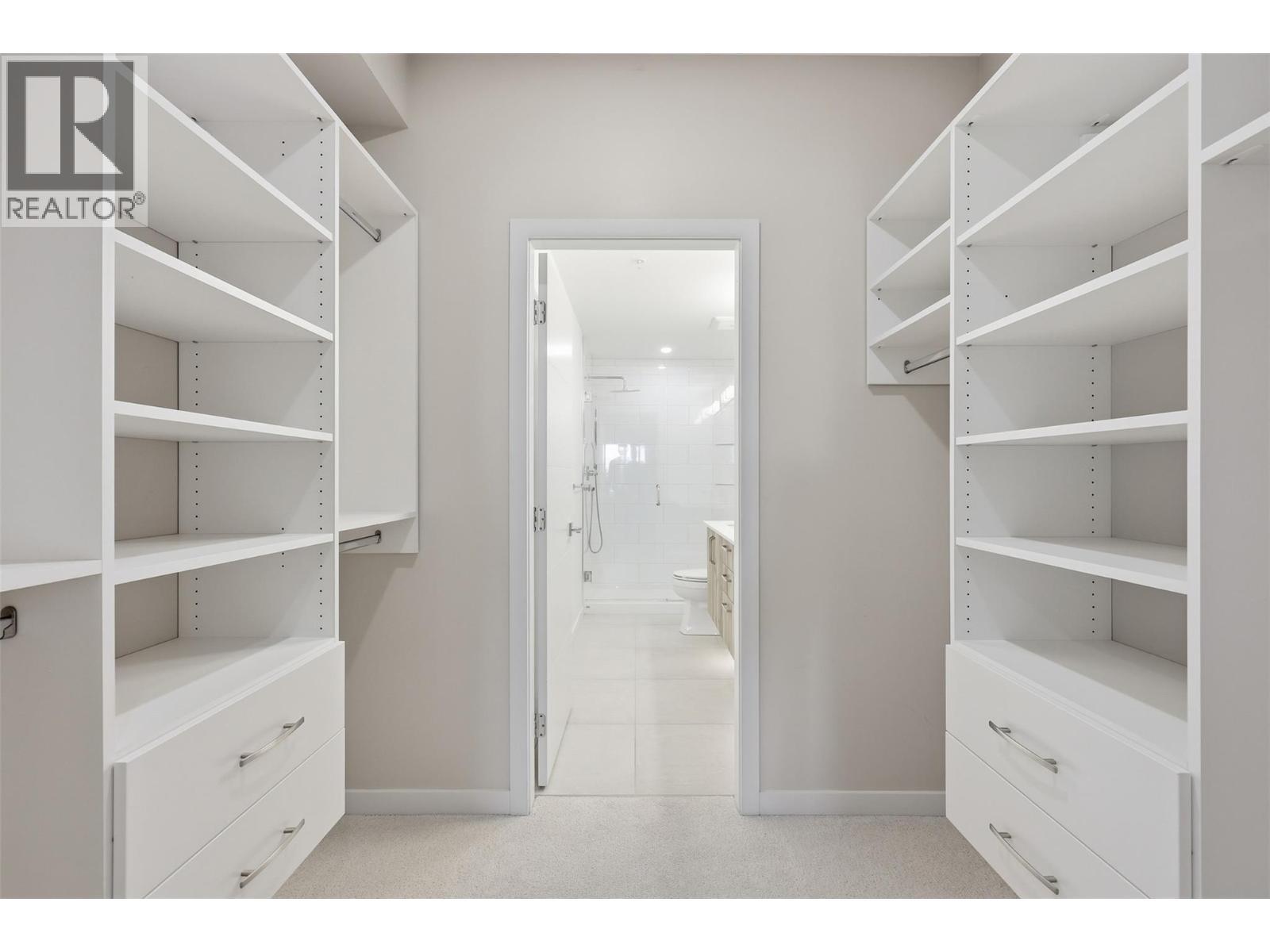 1405 Springhill Drive Unit# 2103, Kamloops, BC - Indoor With Storage