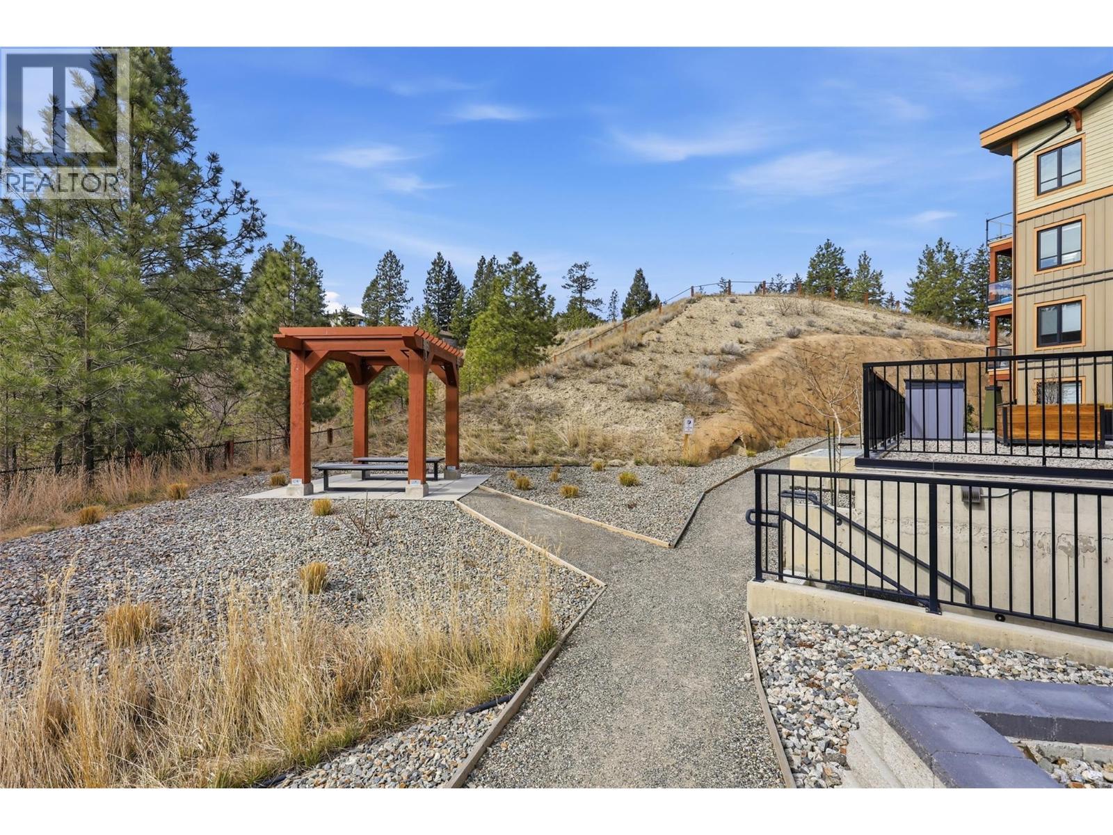 1405 Springhill Drive Unit# 2103, Kamloops, BC - Outdoor
