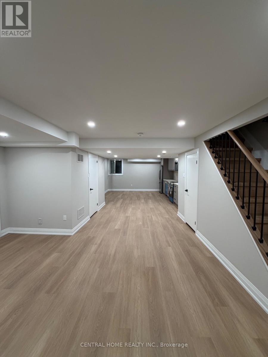 Bsmt - 229 Spring Gate Boulevard, Vaughan, ON