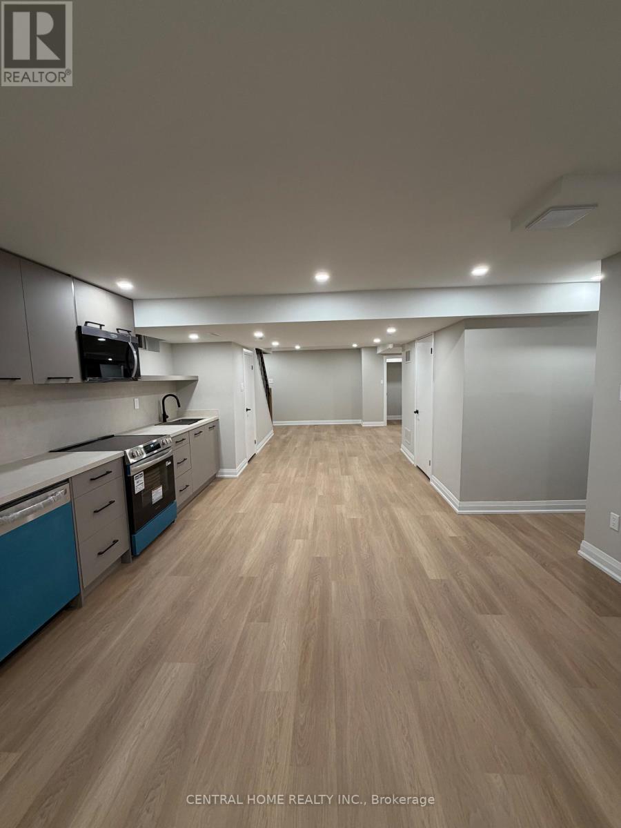 Bsmt - 229 Spring Gate Boulevard, Vaughan, ON