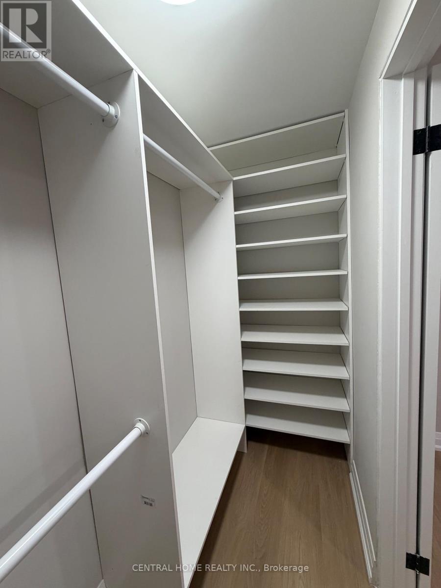 Bsmt - 229 Spring Gate Boulevard, Vaughan, ON