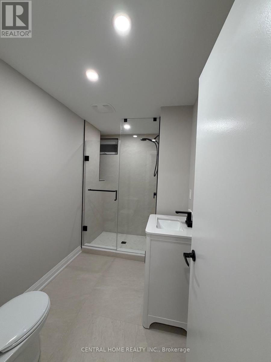 Bsmt - 229 Spring Gate Boulevard, Vaughan, ON