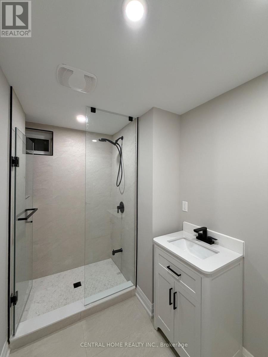 Bsmt - 229 Spring Gate Boulevard, Vaughan, ON