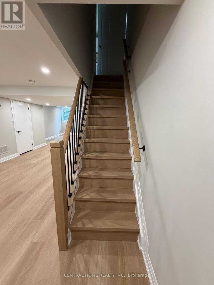 Bsmt - 229 Spring Gate Boulevard, Vaughan, ON