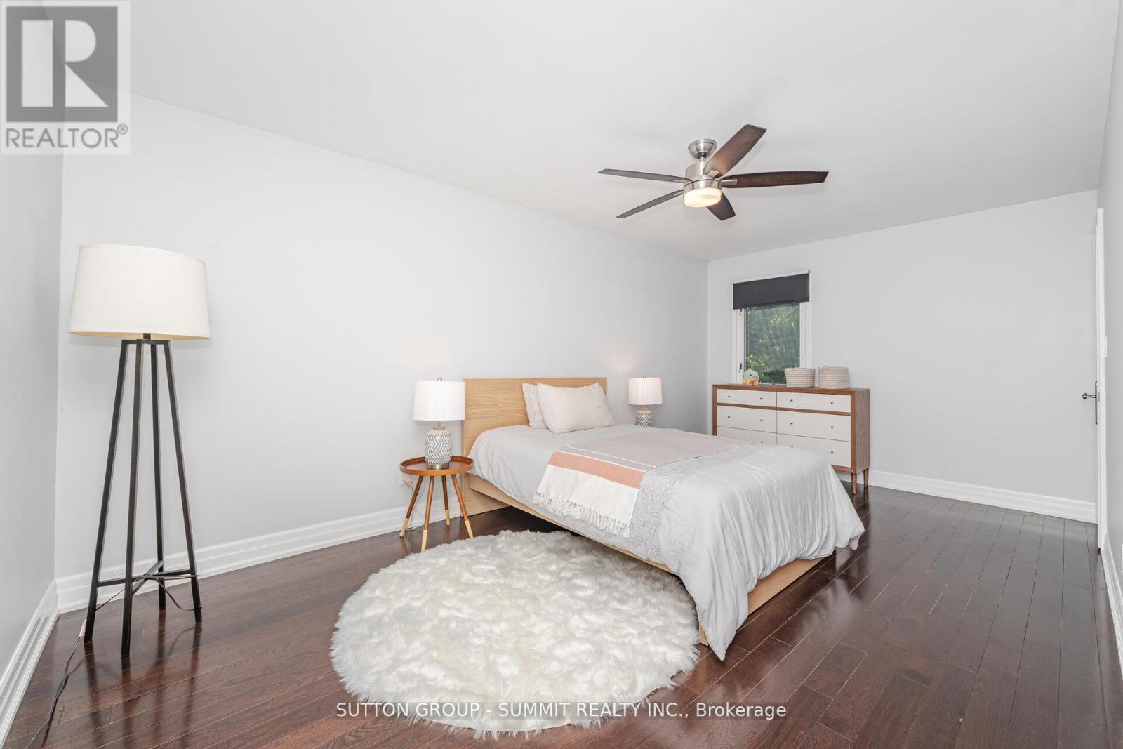 1175 Kane Road, Mississauga, ON - Indoor Photo Showing Bedroom