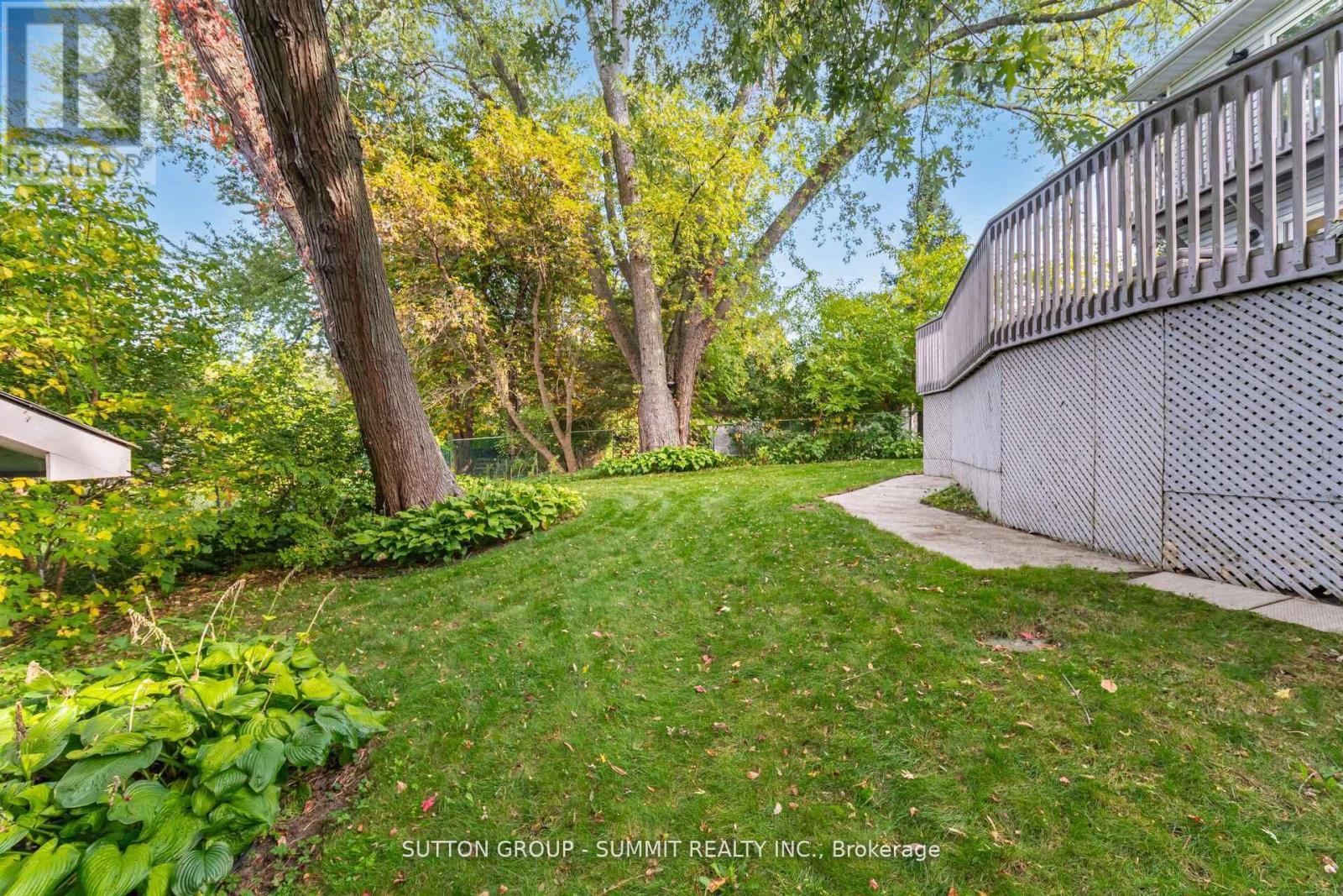 1175 Kane Road, Mississauga, ON - Outdoor