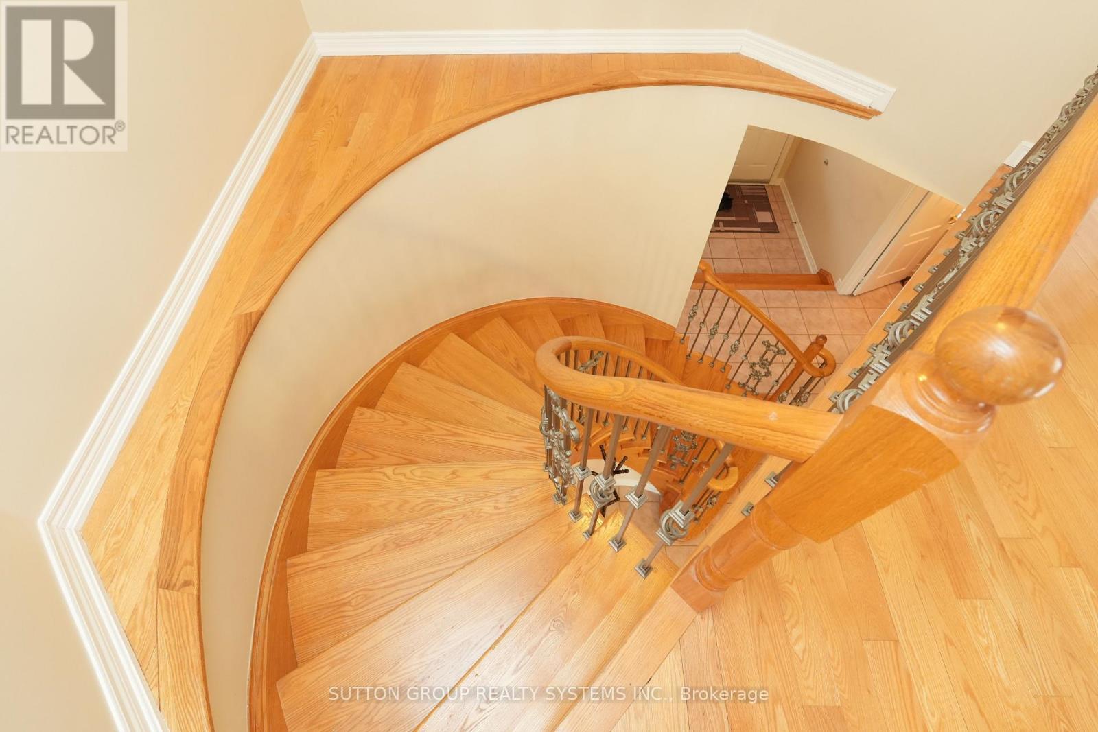 1382 Avon Drive, Mississauga, ON - Indoor Photo Showing Other Room