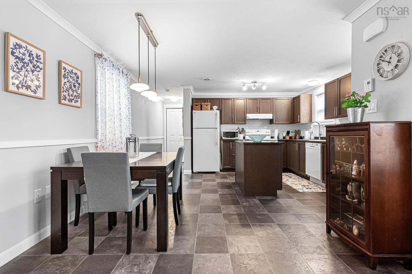 2 First Street, Lakeside, NS