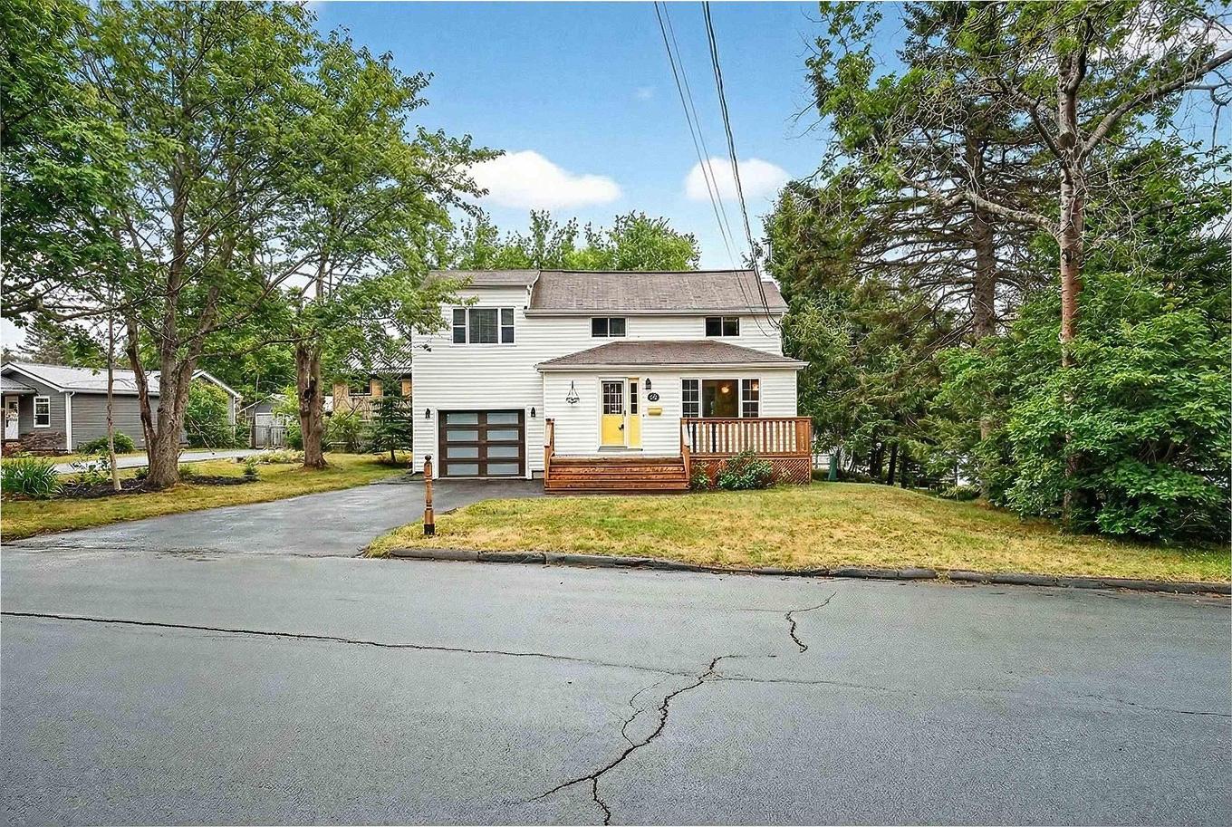16 Wilcot Lane, Dartmouth, NS