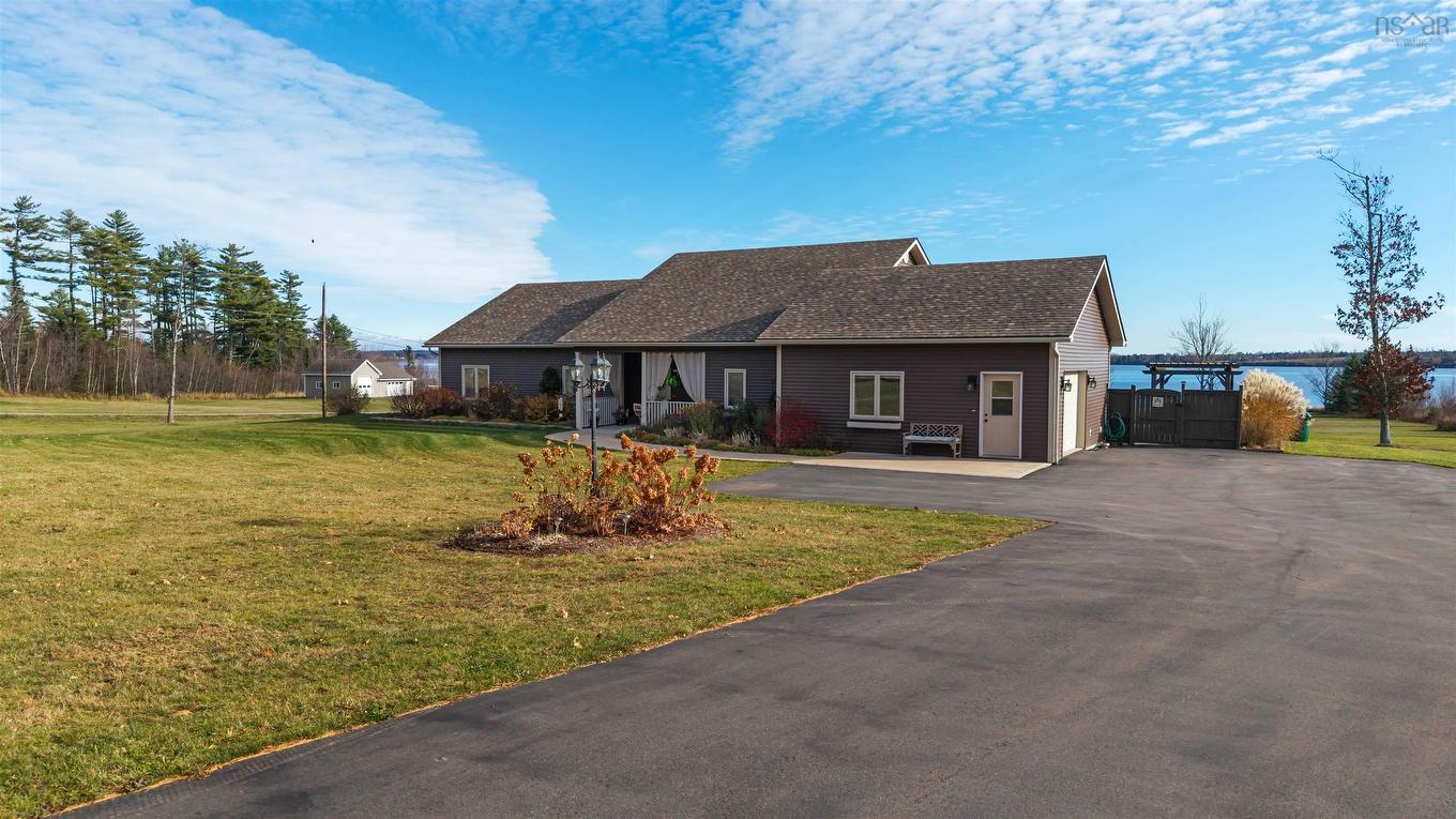 2162 Highway 376, Lyons Brook, NS