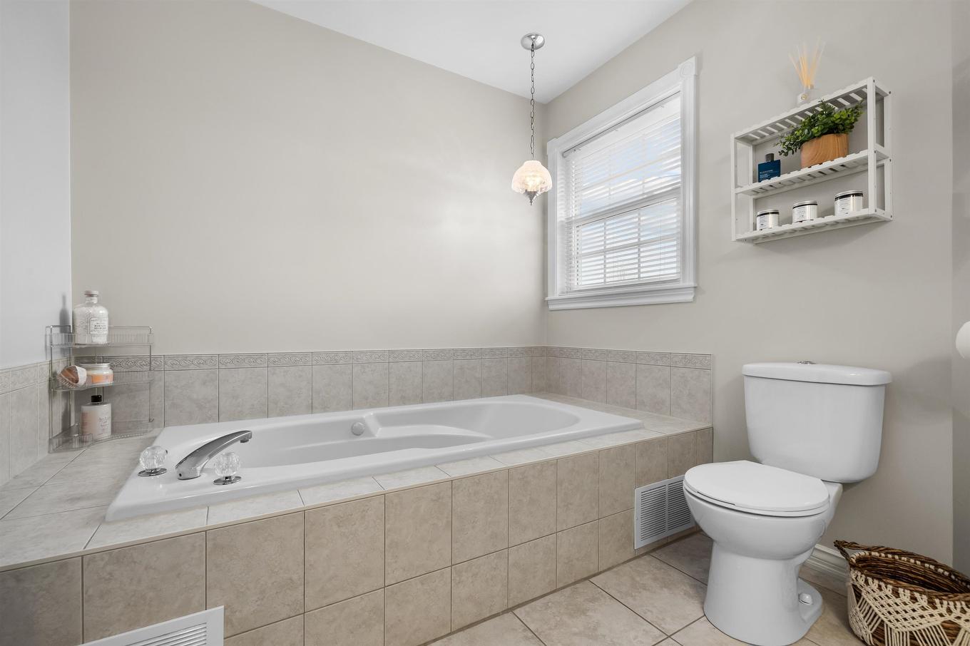 380 Hunter Avenue, Summerside, PE