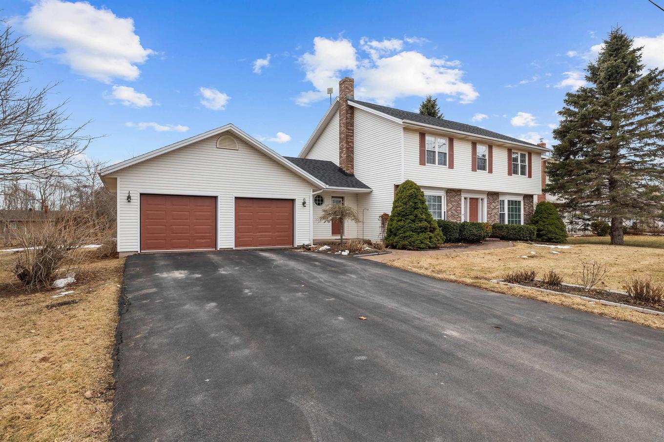 380 Hunter Avenue, Summerside, PE