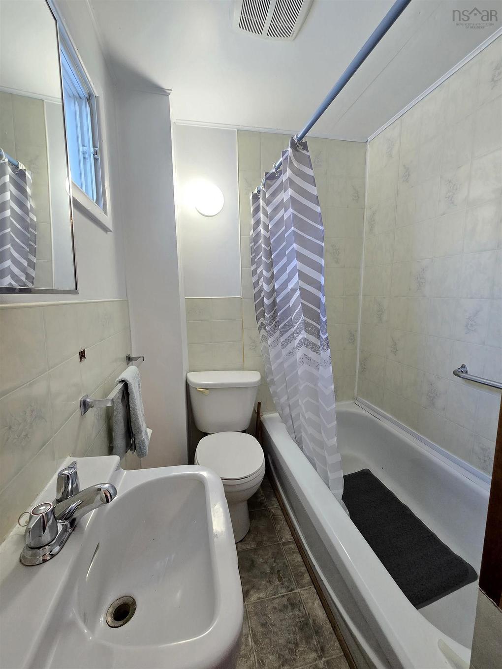 648 Queen Street, Port Hawkesbury, NS
