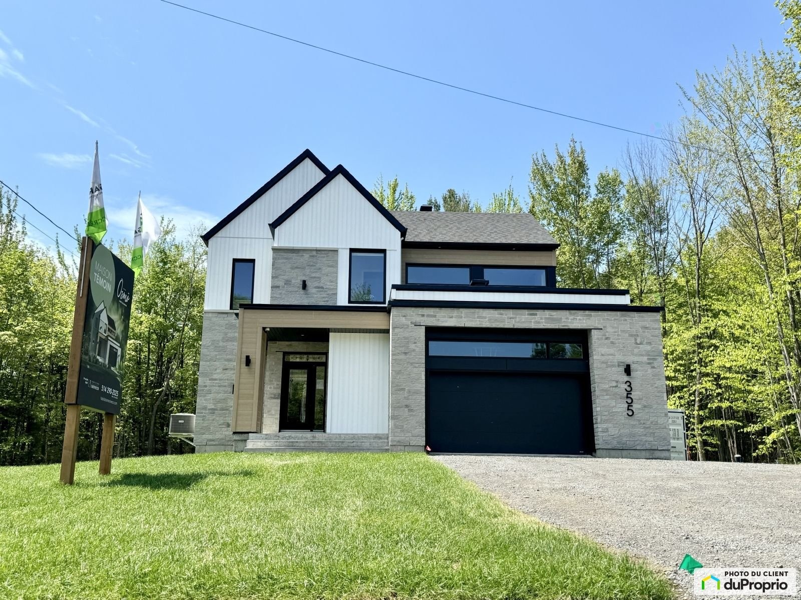 Front of Structure - Rue Des Alouettes, Saint-Jérôme, QC - Outdoor