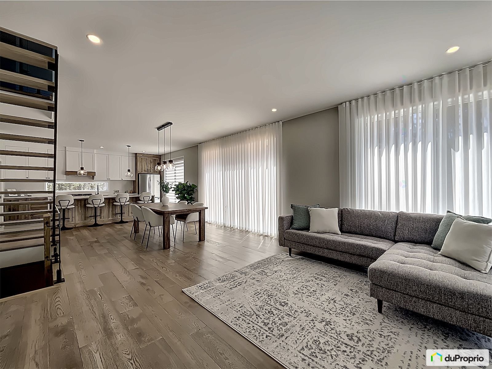 Overall view - Rue Des Alouettes, Saint-Jérôme, QC - Indoor Photo Showing Living Room
