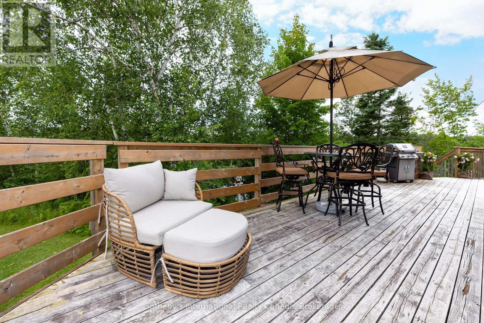 20 Kodiak Road, Mckellar, ON