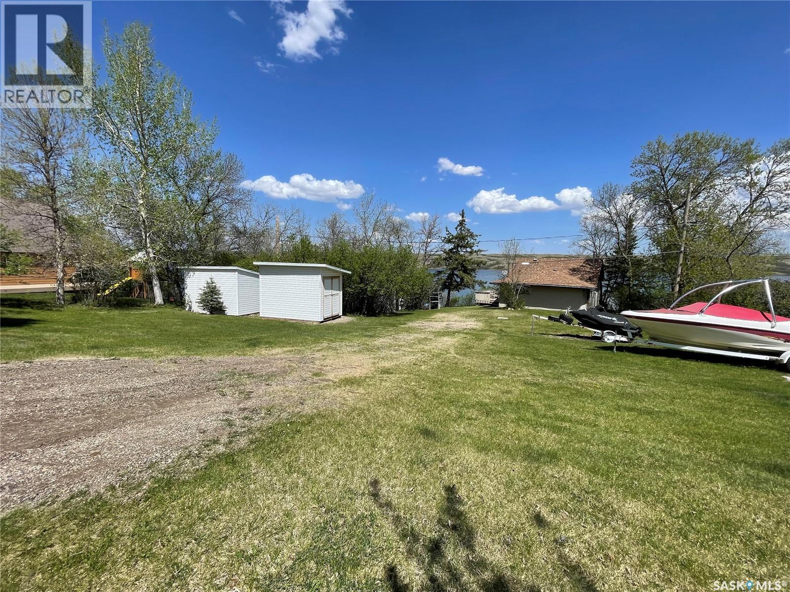 1220 Tatanka Drive, Sun Valley, SK - Outdoor