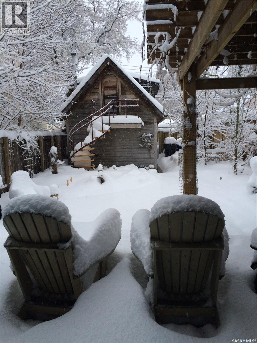 436 6Th Street E, Saskatoon, SK - Outdoor