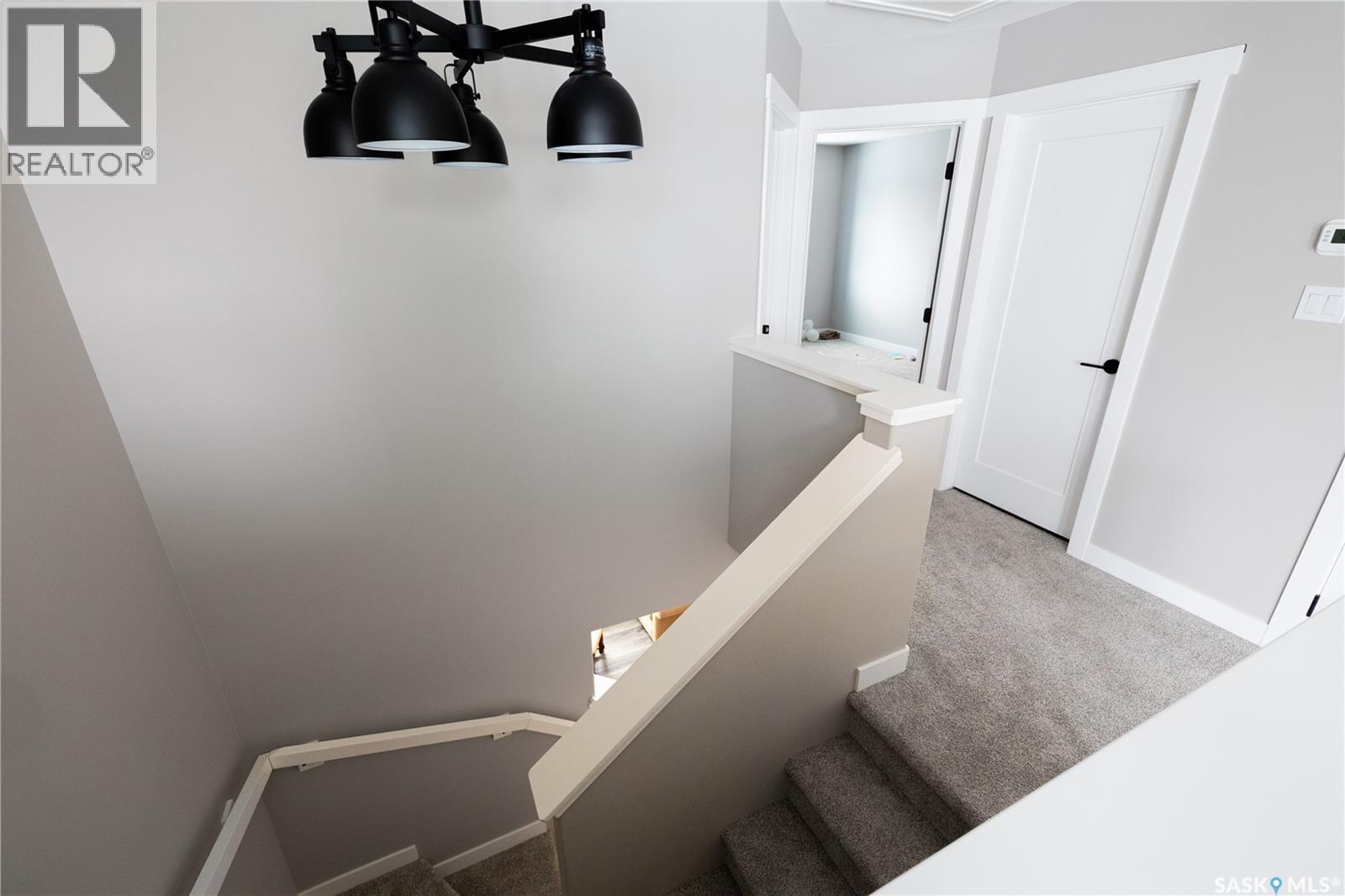 3060 Dumont Way, Regina, SK - Indoor Photo Showing Other Room