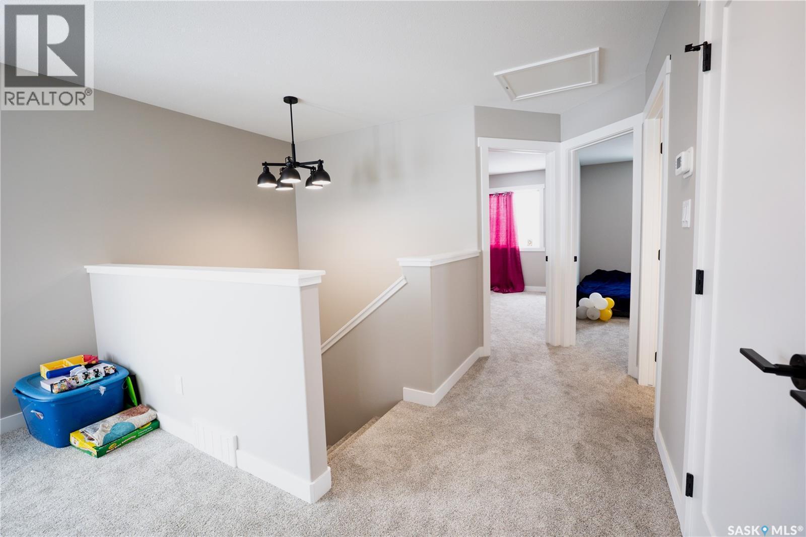 3060 Dumont Way, Regina, SK - Indoor Photo Showing Other Room