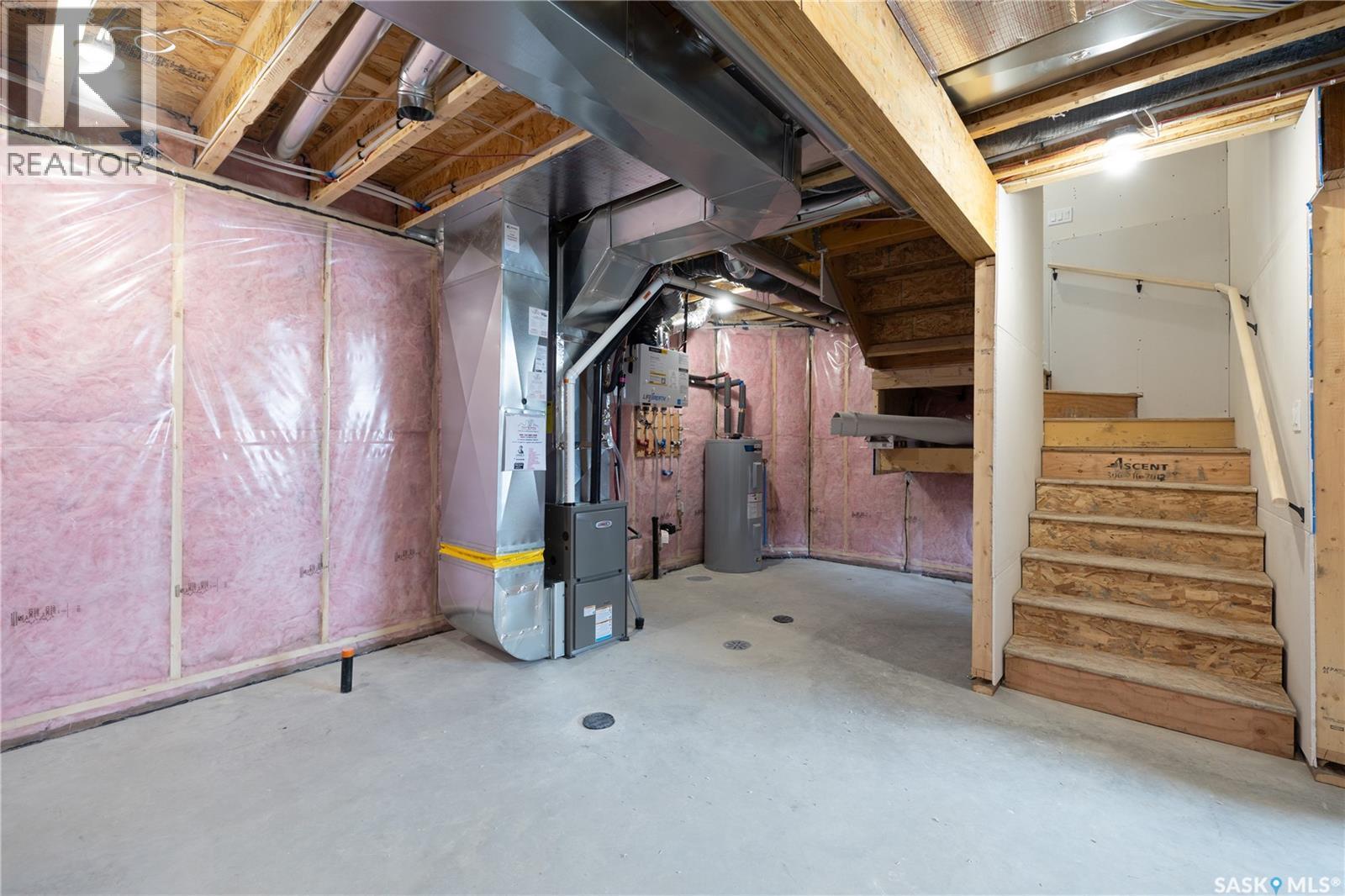 3060 Dumont Way, Regina, SK - Indoor Photo Showing Basement
