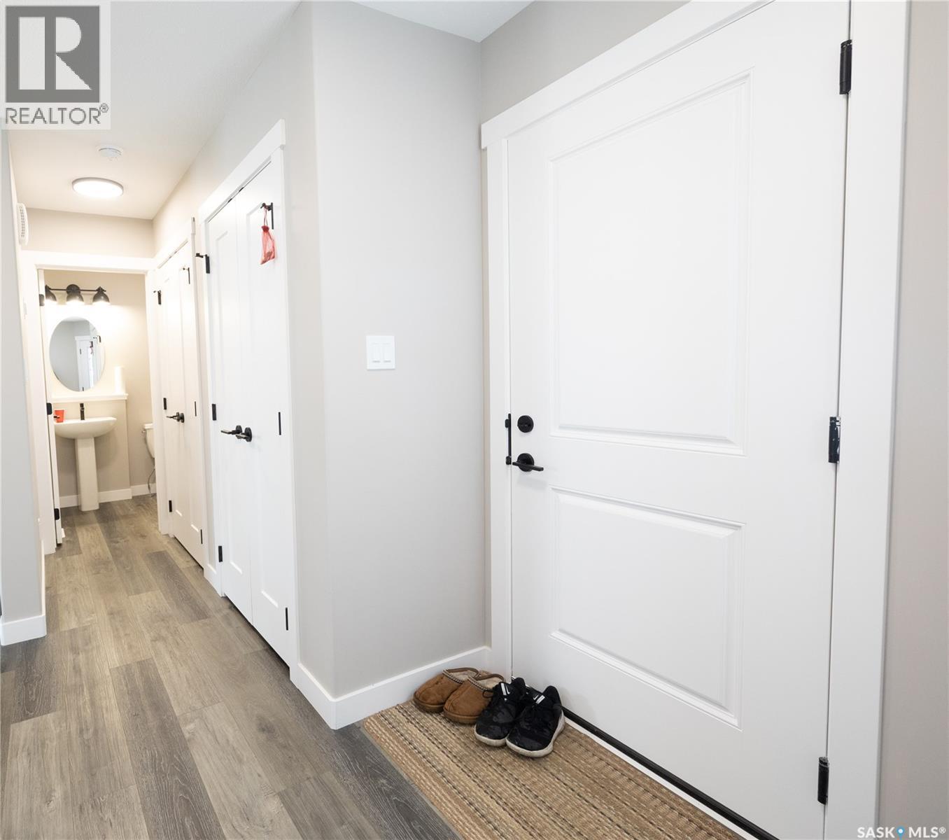 3060 Dumont Way, Regina, SK - Indoor Photo Showing Other Room