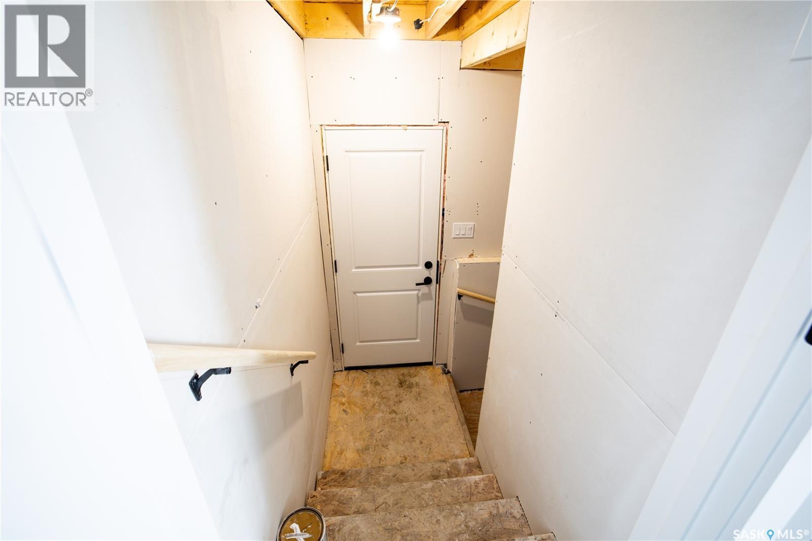 3060 Dumont Way, Regina, SK - Indoor