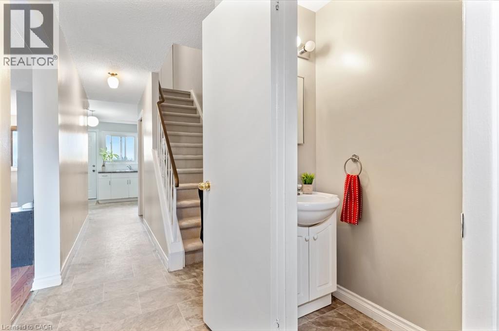 25 Upper Canada Drive Unit# 23, Kitchener, ON - Indoor