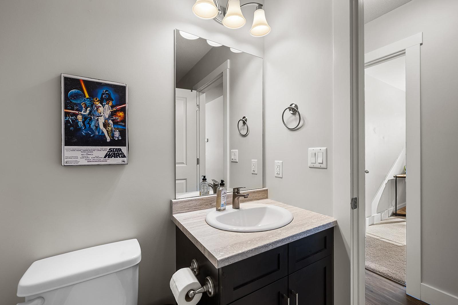 8529 Hwy 95A, Kimberley, BC - Indoor Photo Showing Bathroom