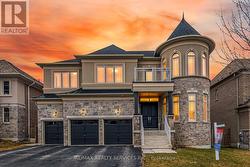 36 WEST COAST TRAIL King, ON L7B 0A4