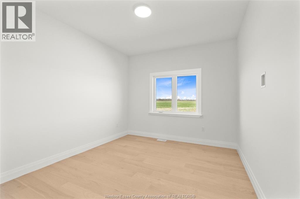 4438 Belmont, Comber, ON - Indoor Photo Showing Other Room