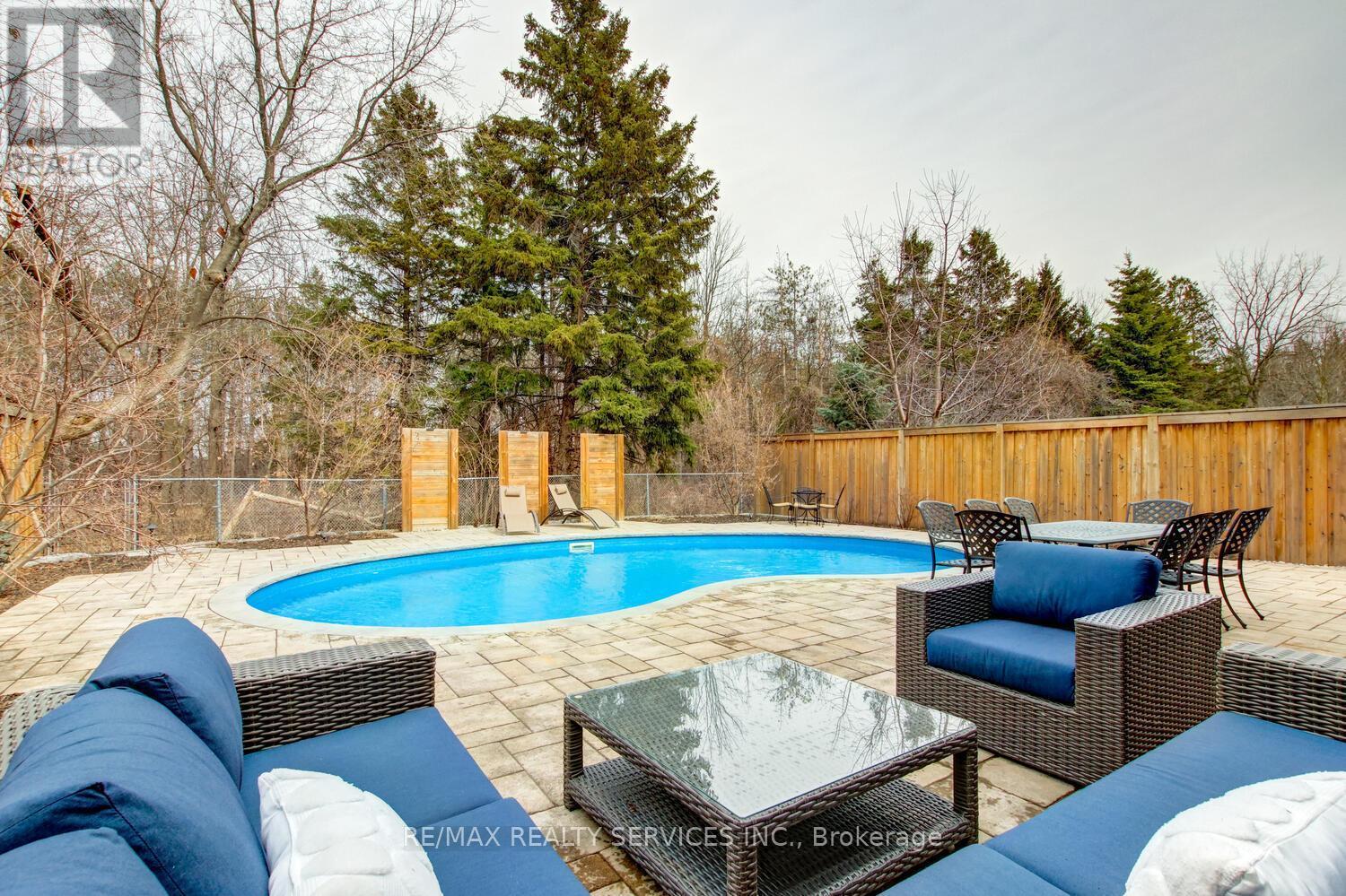 28 Chickadee Crescent, Brampton, ON - Outdoor With In Ground Pool With Deck Patio Veranda