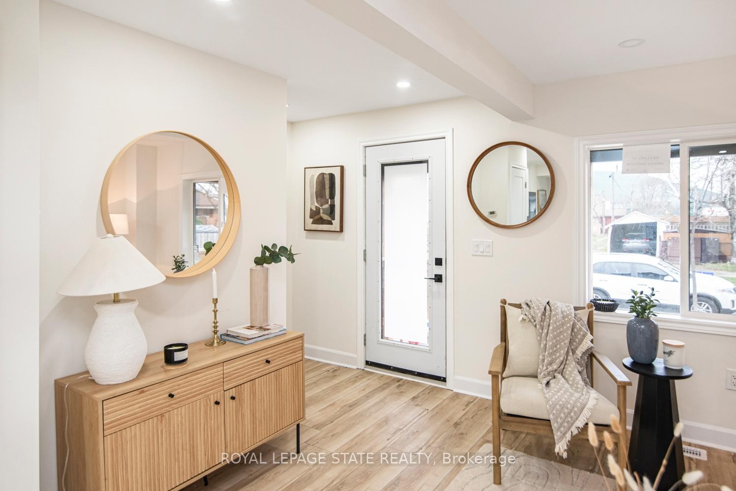 7 Stapleton Avenue, Hamilton, ON - Indoor Photo Showing Other Room