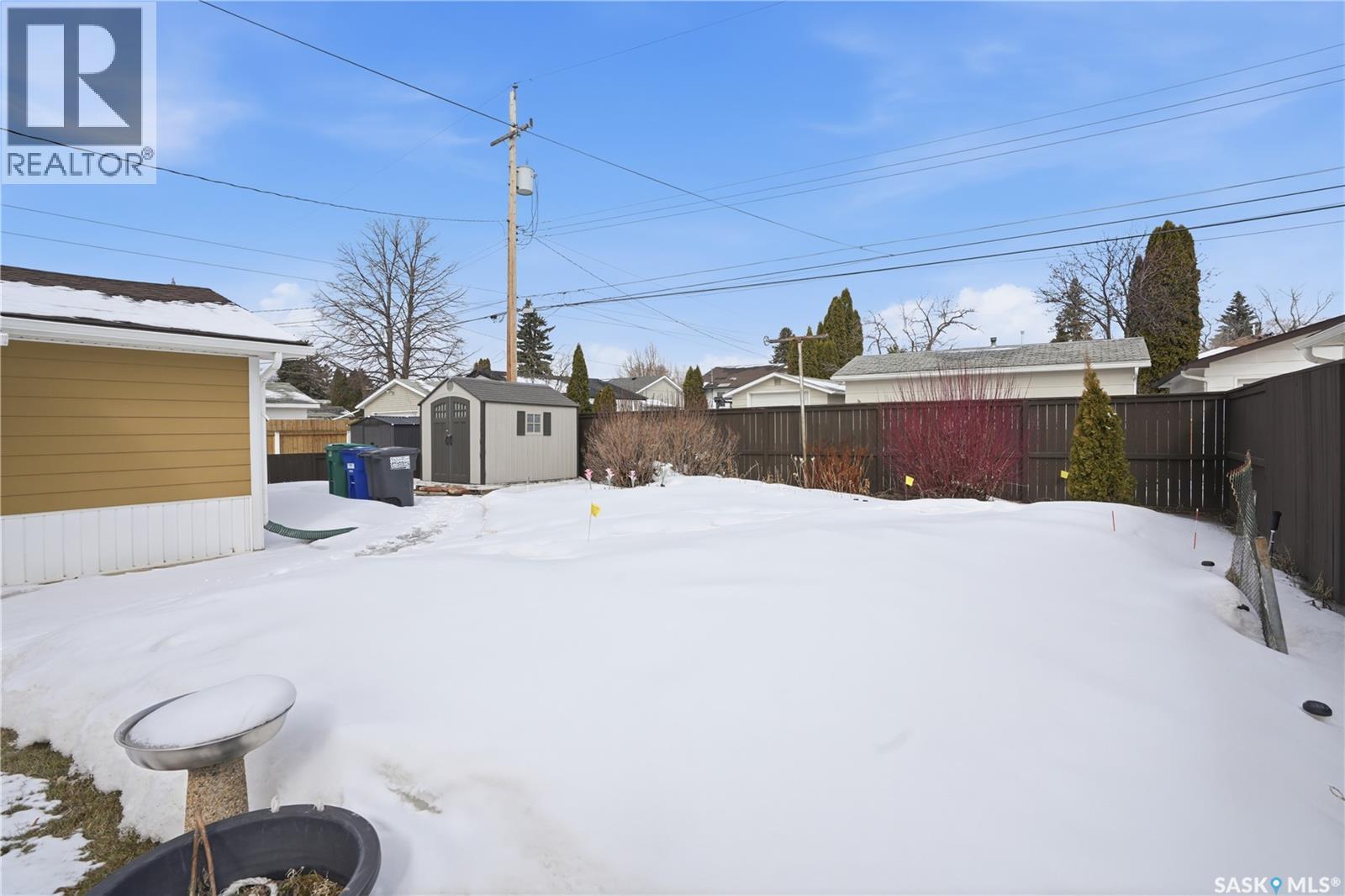 1011 Taylor Street E, Saskatoon, SK - Outdoor
