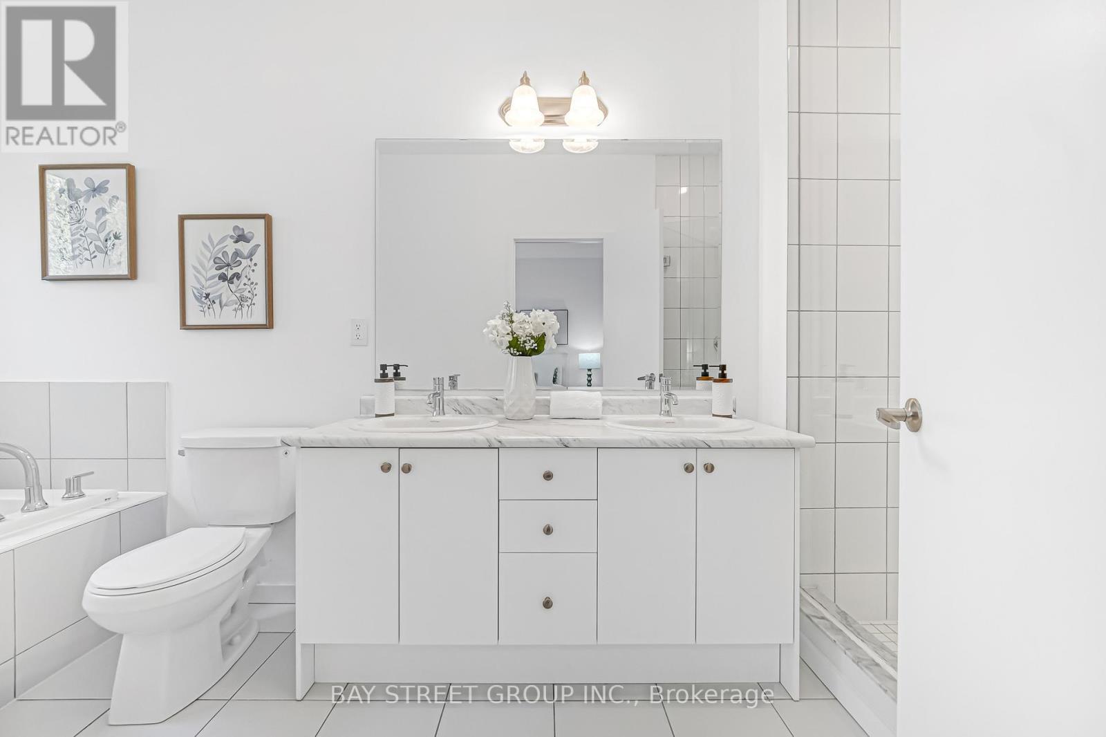 27 Armillo Place, Markham, ON - Indoor Photo Showing Bathroom