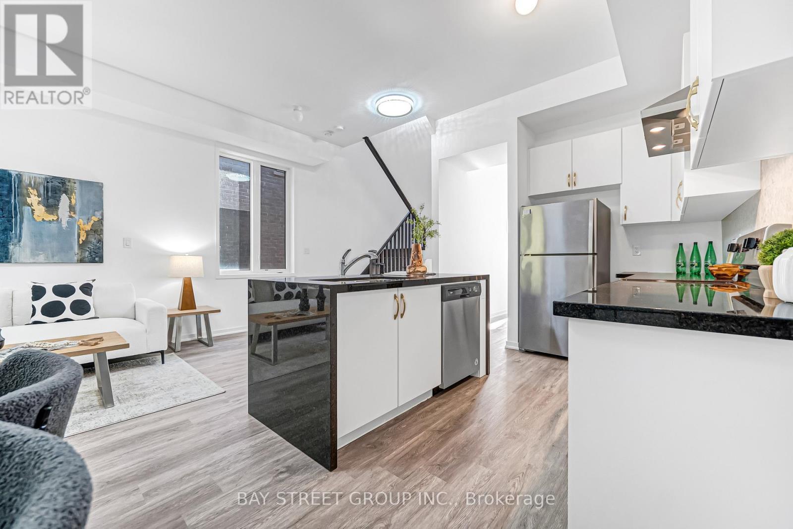27 Armillo Place, Markham, ON - Indoor Photo Showing Kitchen