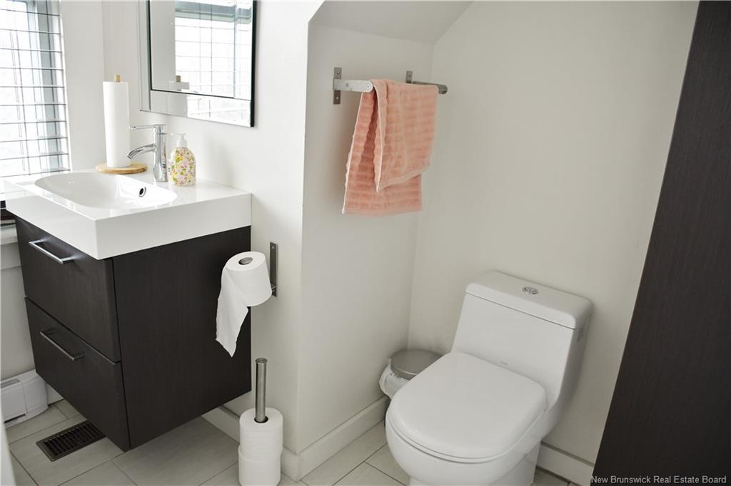 F-3 Cross, Moncton, NB