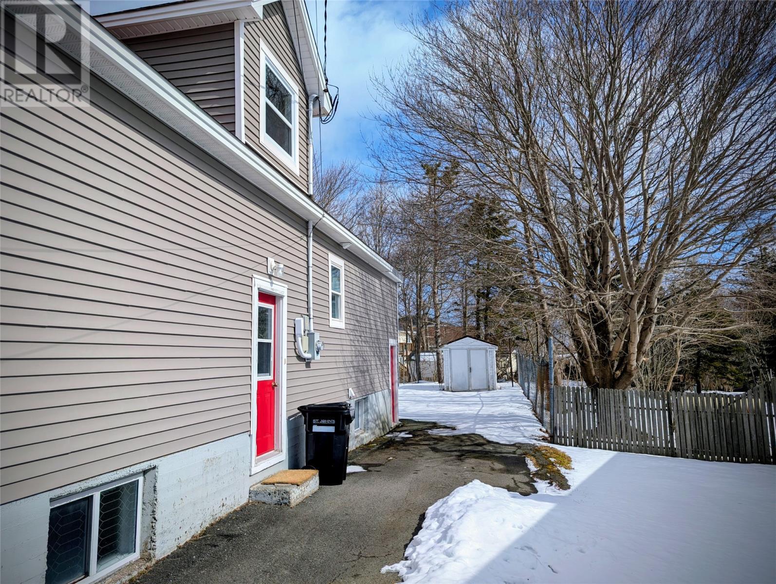 Rear yard access with lots of parking - 7 Cornwall Heights, St. John'S, NL - Outdoor