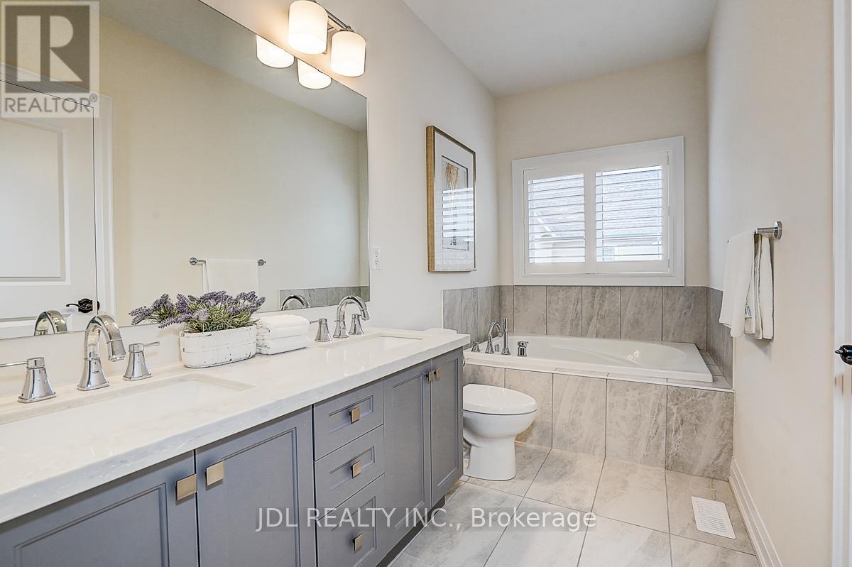 4199 Major Mackenzie Drive E, Markham, ON - Indoor Photo Showing Bathroom