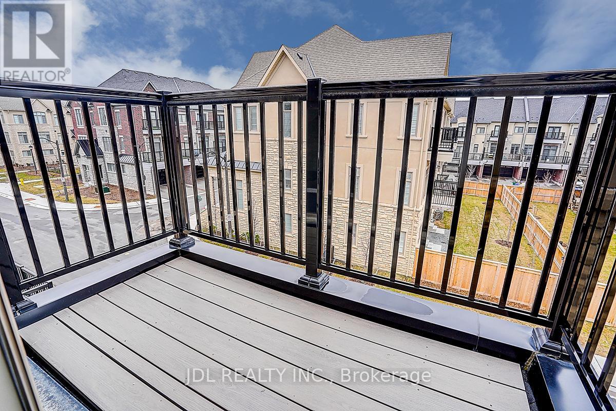 4199 Major Mackenzie Drive E, Markham, ON -