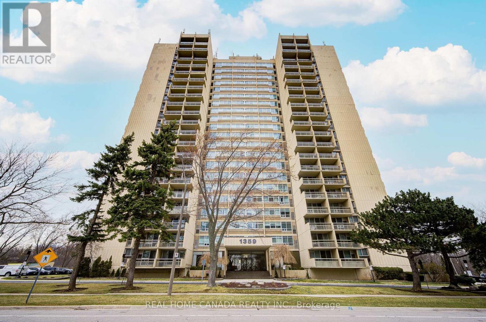 708 - 1359 White Oaks Boulevard, Oakville, ON - Outdoor With Balcony With Facade
