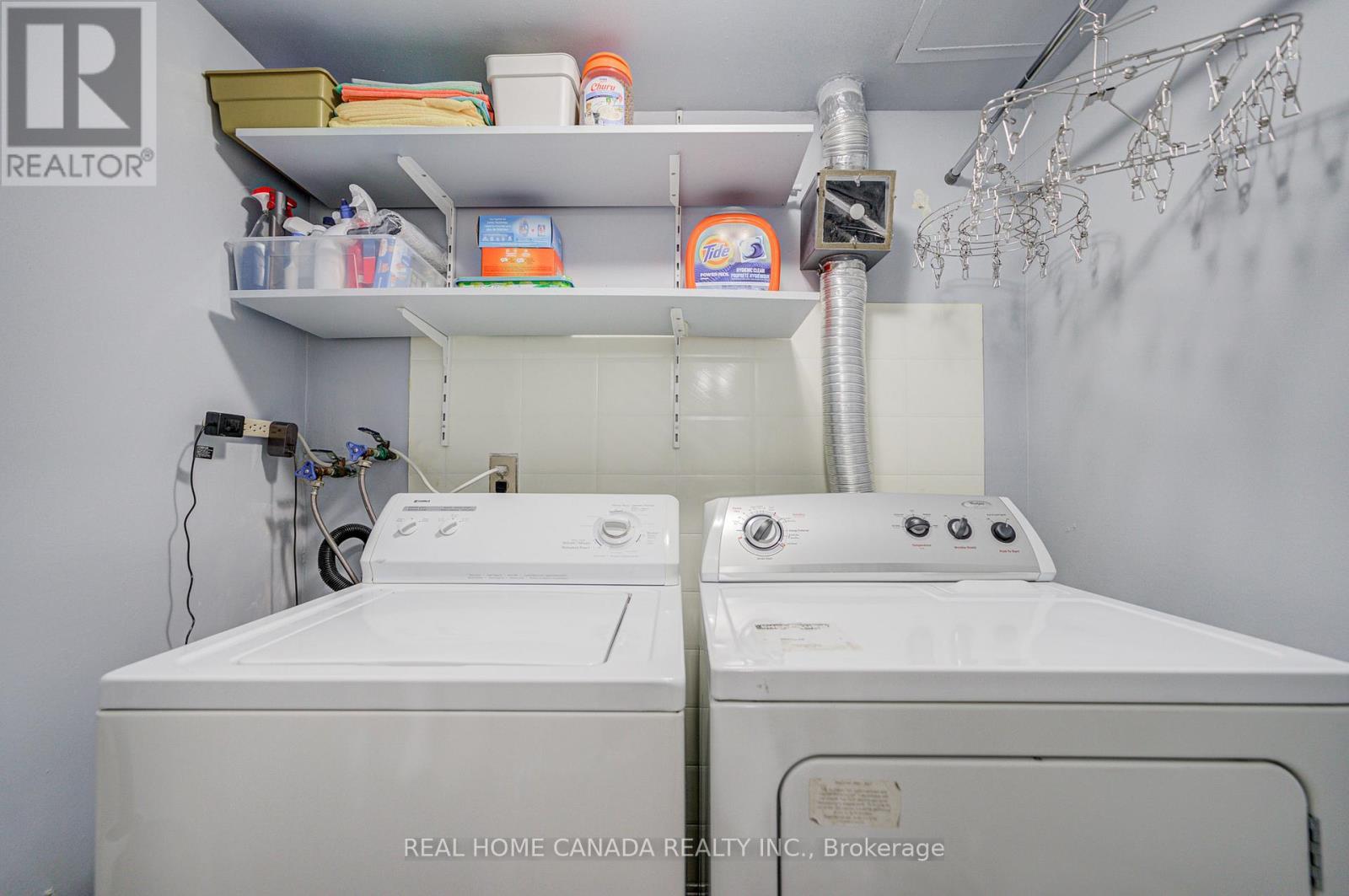 708 - 1359 White Oaks Boulevard, Oakville, ON - Indoor Photo Showing Laundry Room