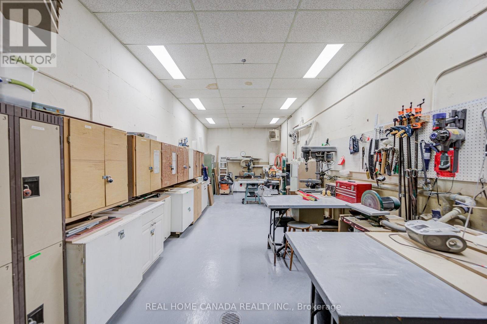 708 - 1359 White Oaks Boulevard, Oakville, ON - Indoor Photo Showing Other Room