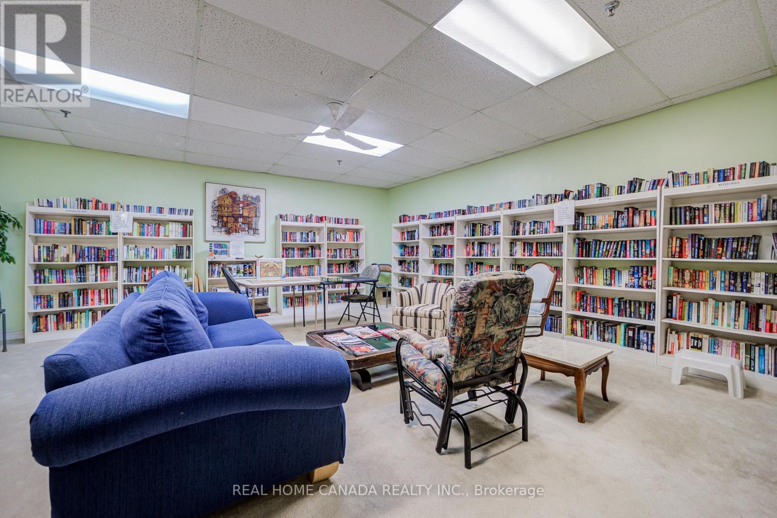 708 - 1359 White Oaks Boulevard, Oakville, ON - Indoor