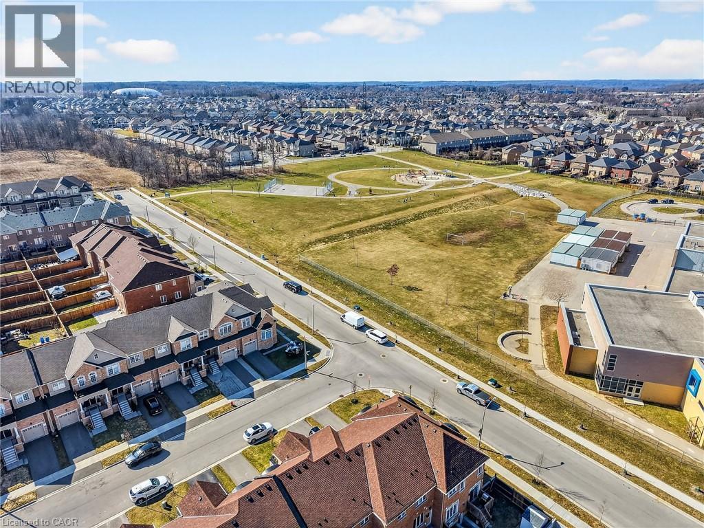 4 Beasley Grove, Ancaster, ON - Outdoor With View