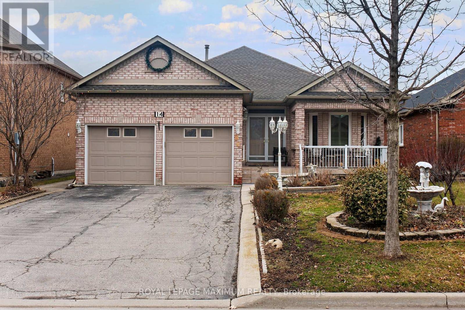 14 Mustang Road, Vaughan, ON - Outdoor With Deck Patio Veranda