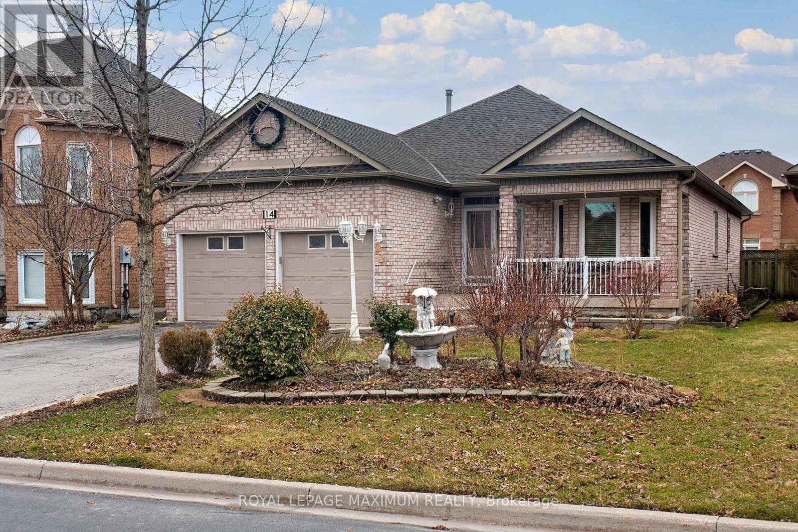 14 Mustang Road, Vaughan, ON - Outdoor With Facade
