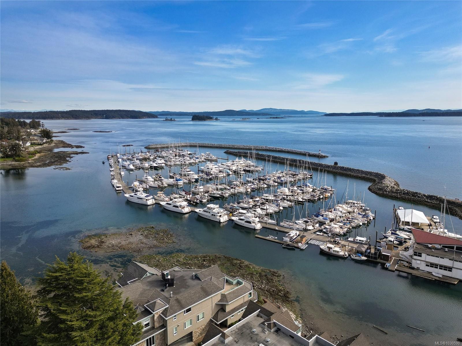 302-9870 Second St, Sidney, BC - Outdoor With Body Of Water With View