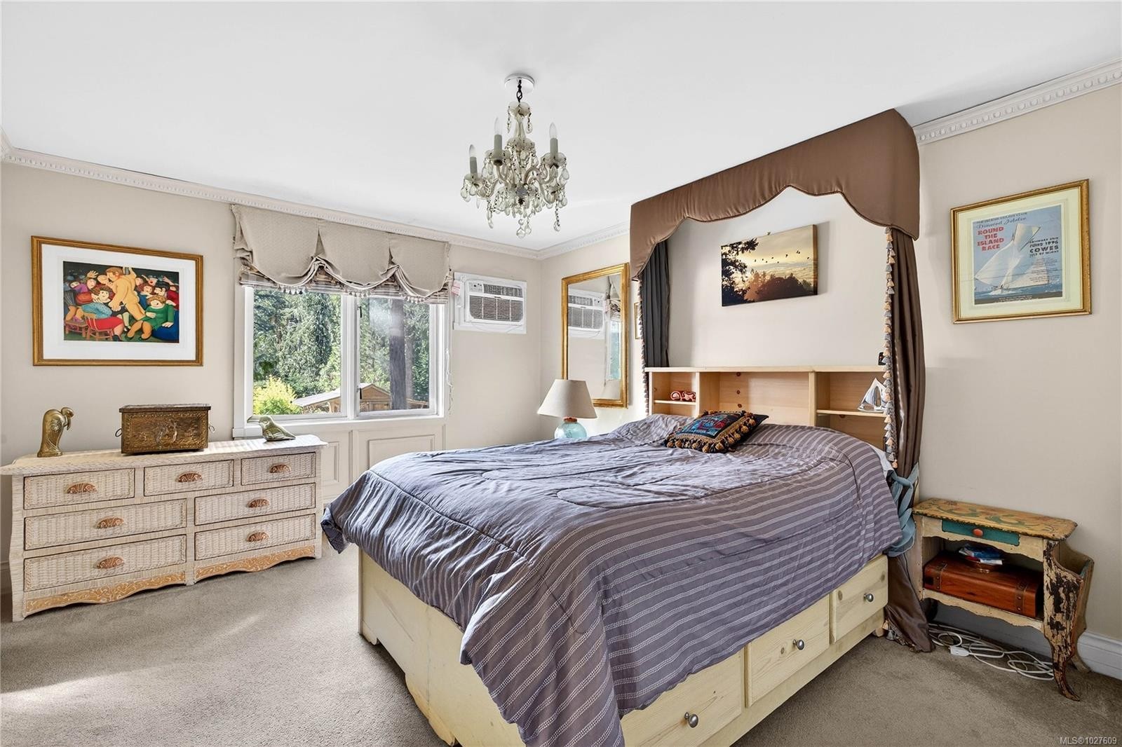 111 Baker Rd, Salt Spring, BC